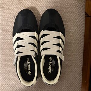 Adidas Tokyo Mary Jane shoes size 9 NEW